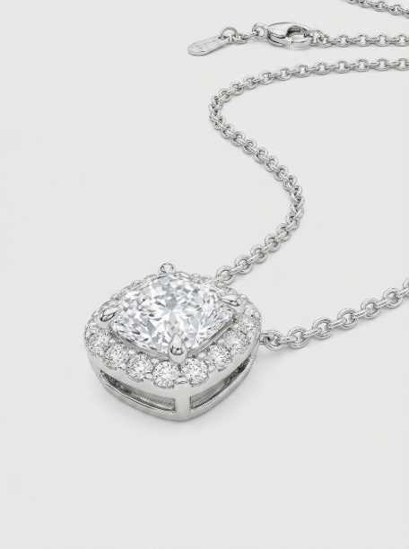 Picture of Halo Solitaire Pendant