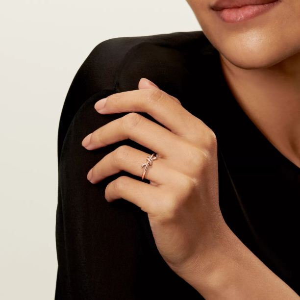 Picture of Tiffany Knot