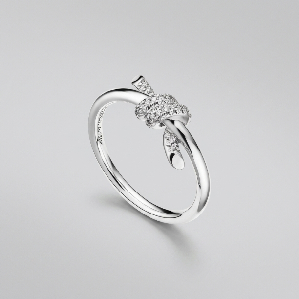18ct White Gold