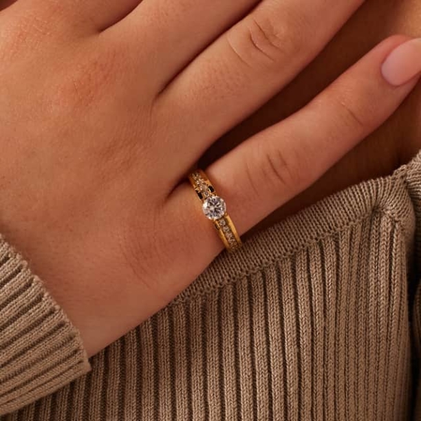 Picture of Stainless steel dames ring met zirkonia
